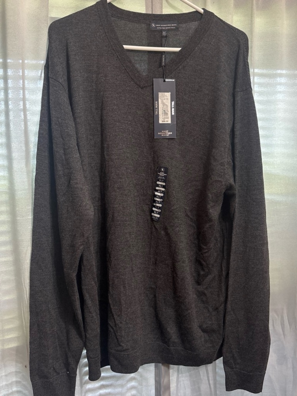 Hart Schaffner Marx Mens Charcoal Gray V-Neck Sweater
